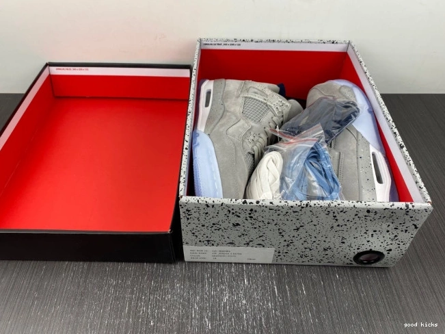 Cheap (PE) AJ4-1043505 Georgetown Jordan 4 Retro 0709